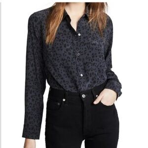 Rails Kate onyx cheetah  print blouse 100% silk